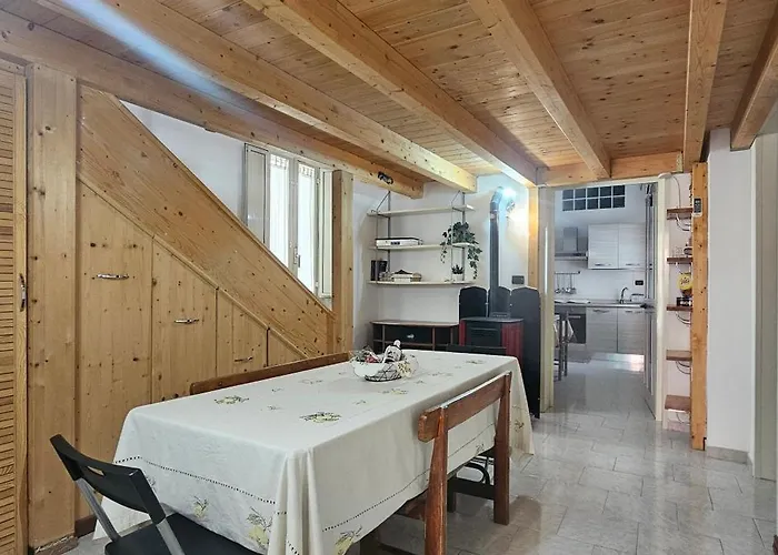 Centro Dimora Elvira 펜션