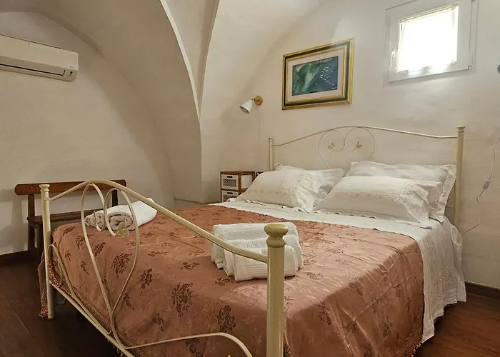 Centro Dimora Elvira 펜션 레베라노